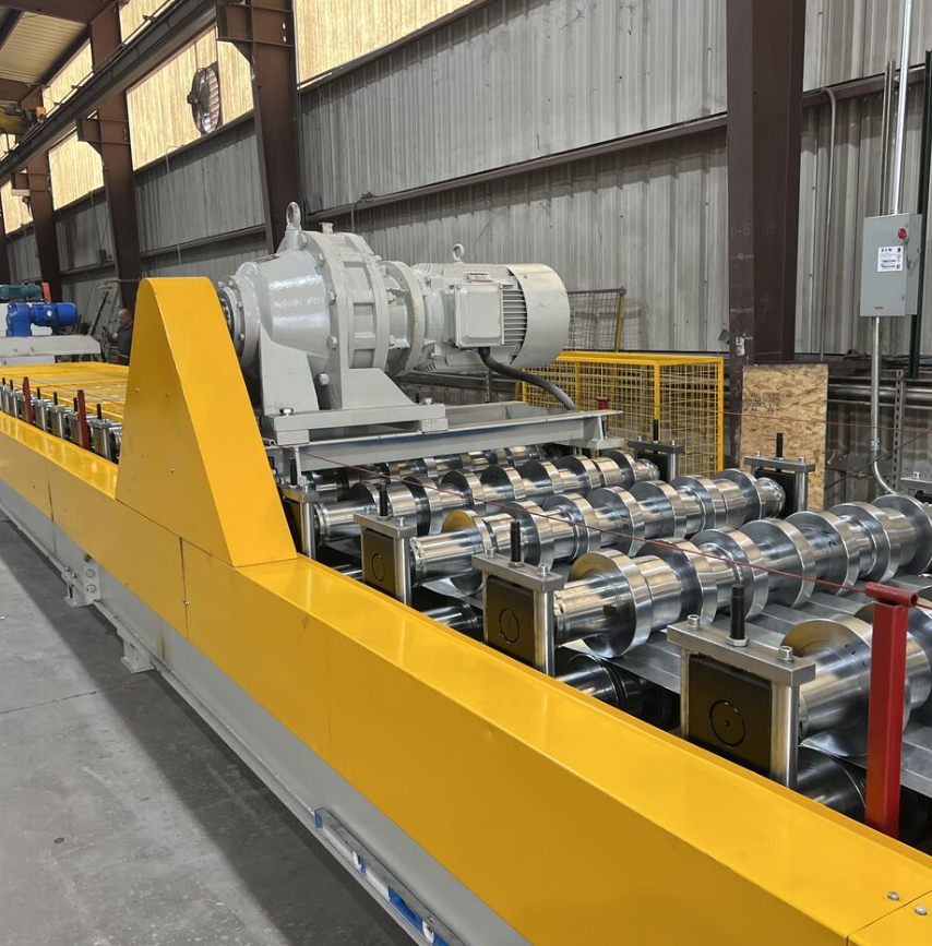 B deck roll forming machine in Canada