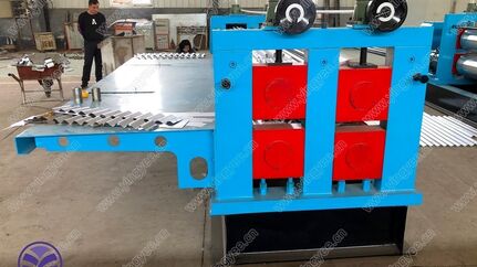 Barrel Corrugation Roof Sheet Roll Forming Machine In China