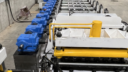 Cassette type roll forming machine Greece
