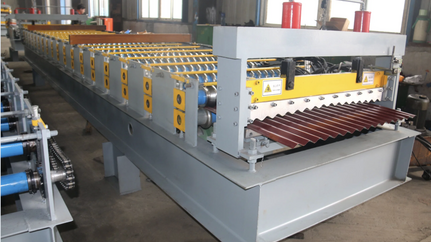 Corrugated roll forming machine in El Salvador