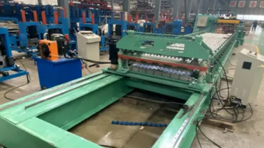 Corrugated Roof and Wall Panel Roll Forming Corrugated Roll Forming Machine in Botou City China