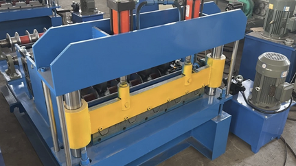 Custom roofing sheet roll forming machine in Liberia