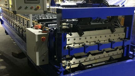 Double deck roll forming machine in Canada