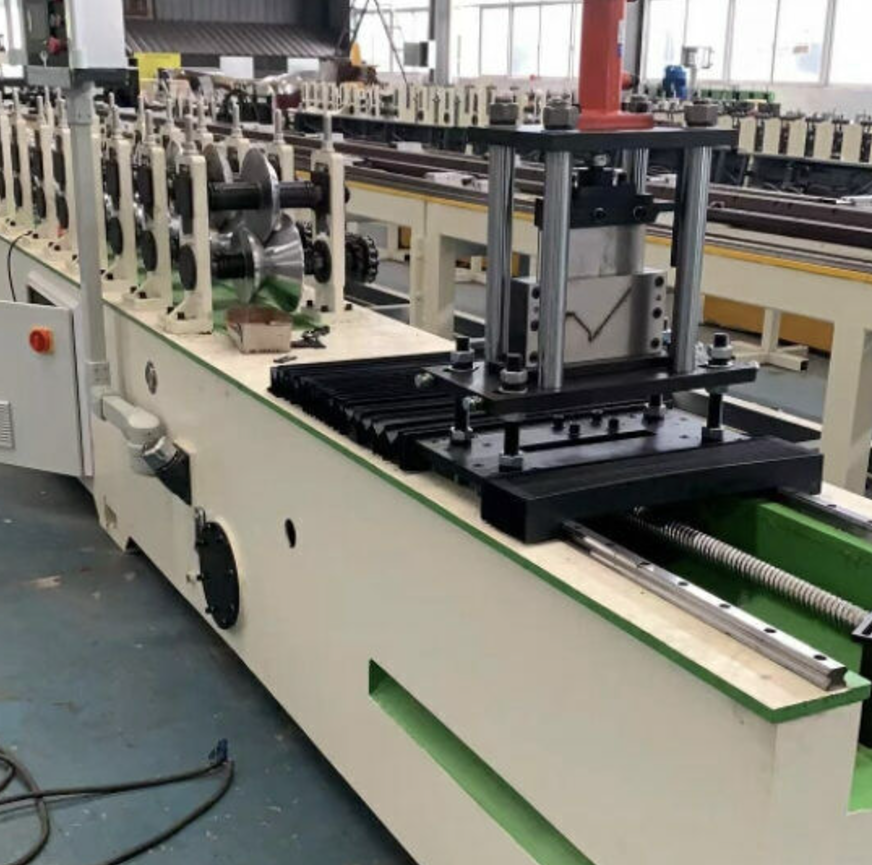 Drip edge roll forming machine Spain