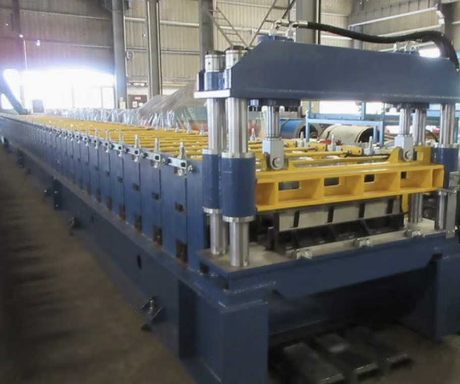 Floor deck roll forming machine France