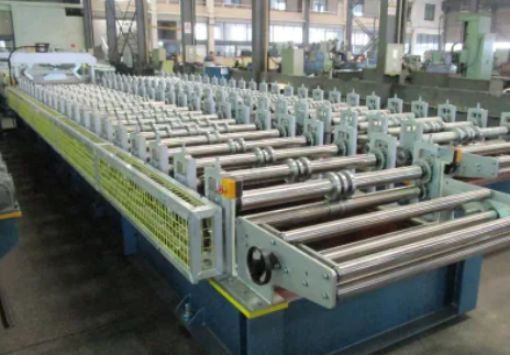 Galvanized Steel Profile Metal Roofing Sheet Roll Forming Machine in Hangzhou China