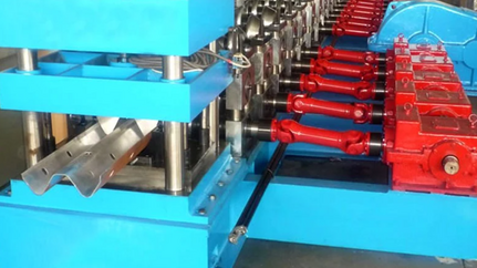 Highway Barrier Roll Forming Machine in Hebei China