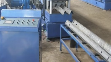 Highway guardrail roll forming machine Germany