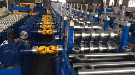 Highway Guardrail Steel Road Safety Barrier Fence Roll Forming Machine in Botou City China