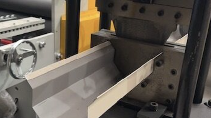 Metal building corner trim cold roll forming machine Florida