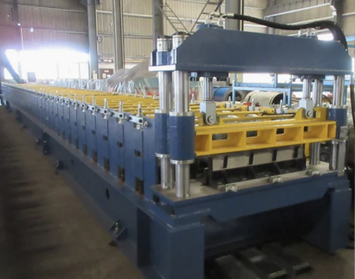 Metal deck roll forming machine in India