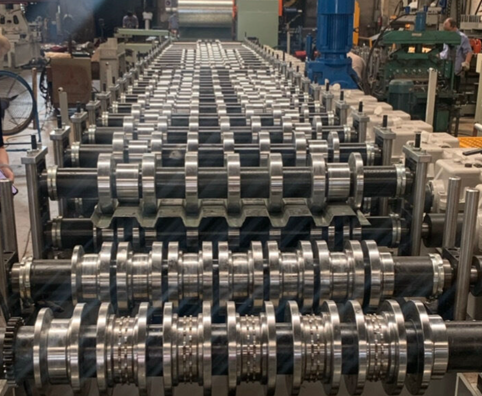 Metal deck roll forming machine Texas USA