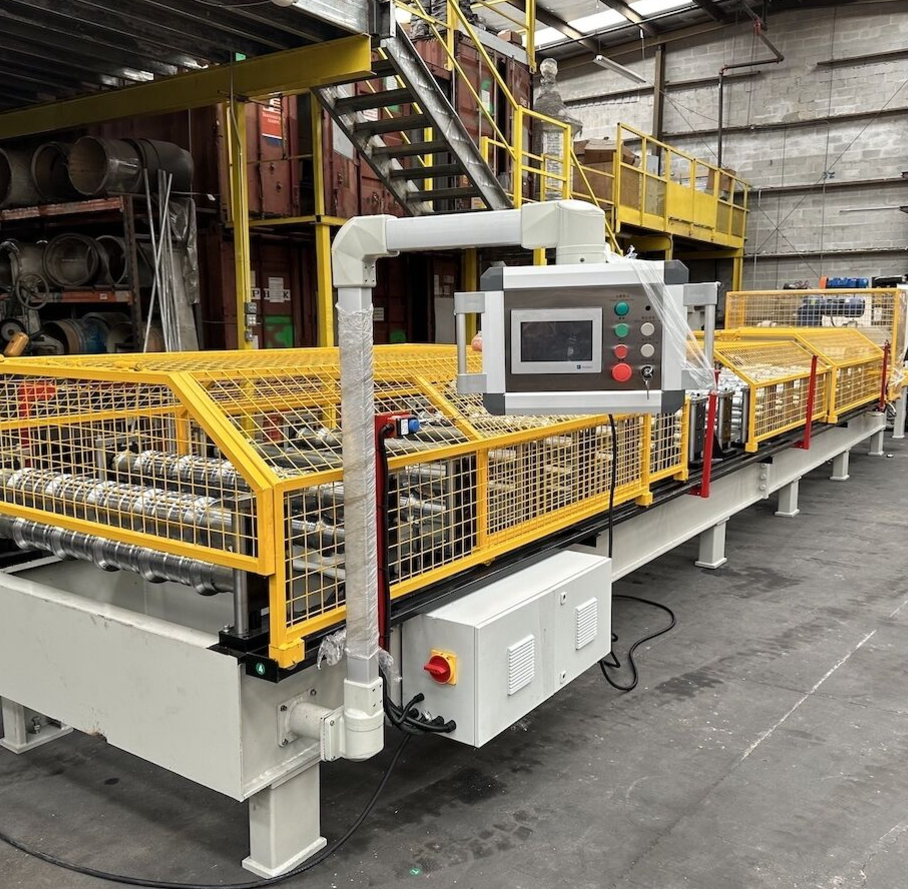 Metal roof and siding roll forming machine Florida