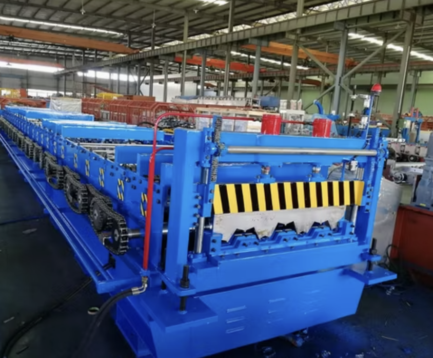 Metal Roof Decking Roll Forming Machine in the USA