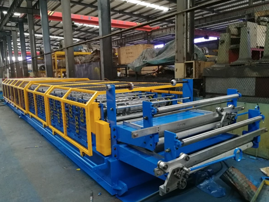 Metal Roofing Roll Forming Machine in Texas USA