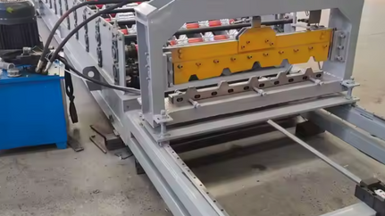 Metal Roofing Roll Forming Machine – United Arab Emirates (UAE)