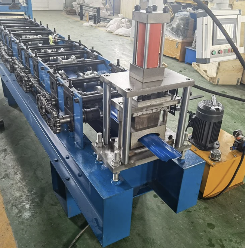 Palisade roll forming machine in Namibia