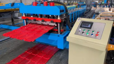 PLC Control Colored Cold Steel Glazed Roof Tile Roll Forming Machine in Yingkou China