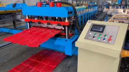 PLC Control Colored Cold Steel Glazed Roof Tile Roll Forming Machine in Yingkou China