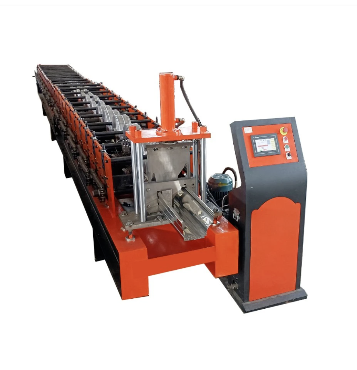 Rain gutter roll forming machine in Ghana