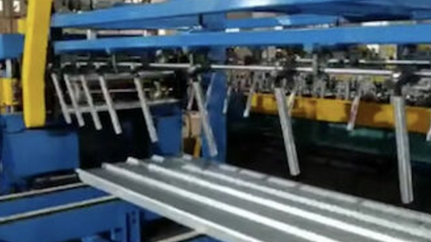 Roof and wall panel stacker machine Florida