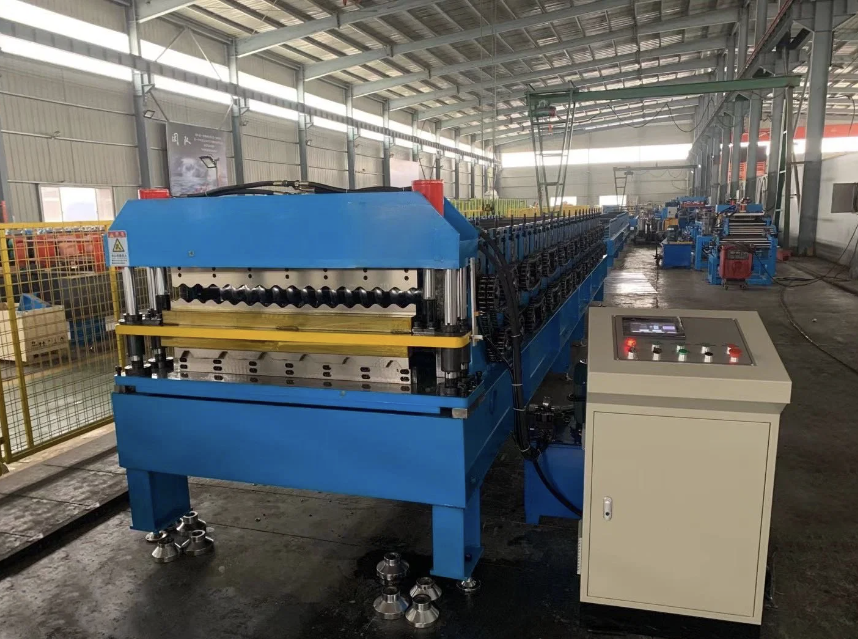 Roof panel roll forming machine in Lebanon