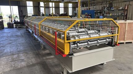 Roofing sheet roll forming machine in the USA