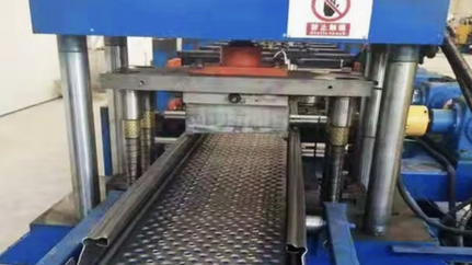 Scaffold platform roll forming machine in Trinidad and Tobago