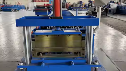 Standing Seam Metal Roof Roll Forming Machine – United Arab Emirates