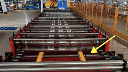 Trapezoid Roof Sheet Roll Forming Machinery In China