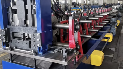 Z purlin roll forming machine in Hong Kong